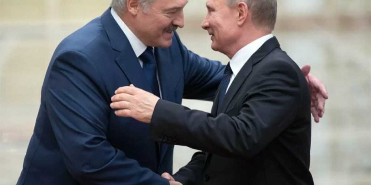 Россия в очередной раз спасает «Батьку». Чем ответит многовекторный Лукашенко