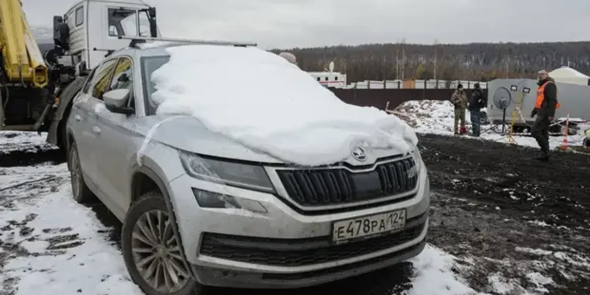 Вел бизнес на гранты США. А перед пропажей с семьей в тайге сказал: «Не проще ли с этими деньгами — в Таиланд» Вел бизнес на гранты США. А перед пропажей с семьей в тайге сказал: «Не проще ли с этими деньгами — в Таиланд»