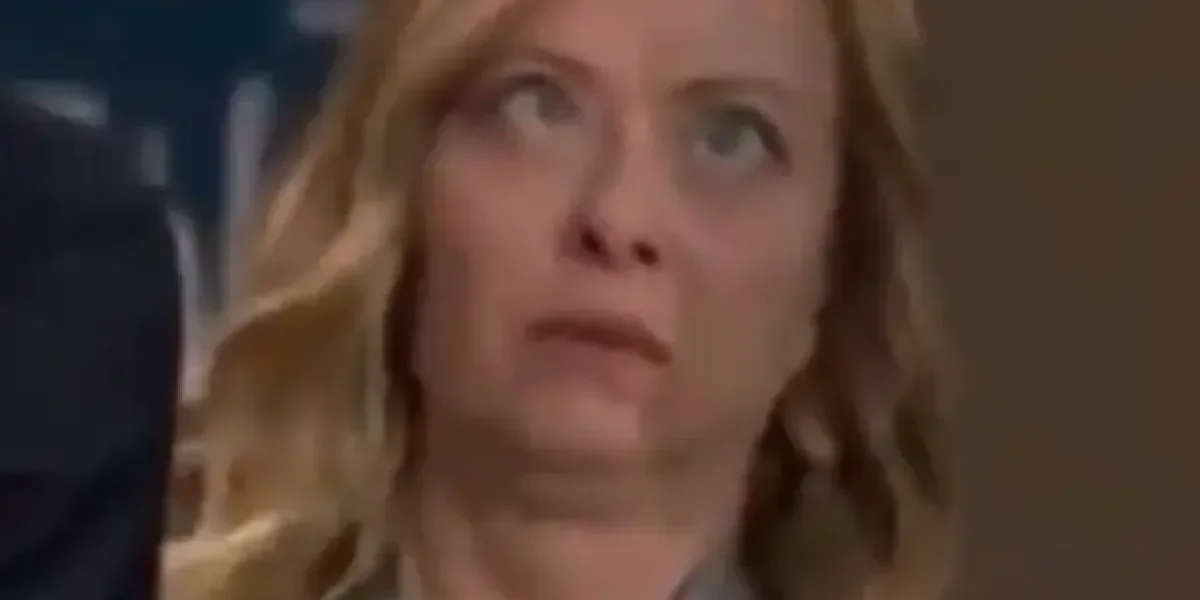 «Приходится пасовать перед волей русских». Итальянское издание пишет как поменялась даже Мелони