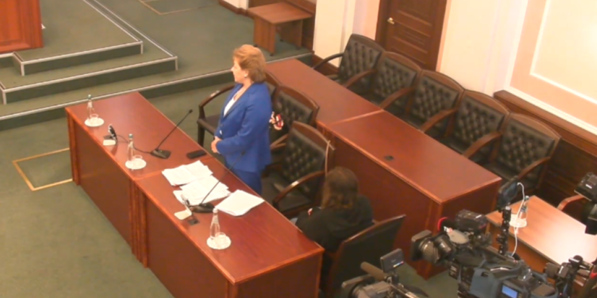 Долина переиграла Лурье. Выселение из квартиры откладывается Долина переиграла Лурье. Выселение из квартиры откладывается