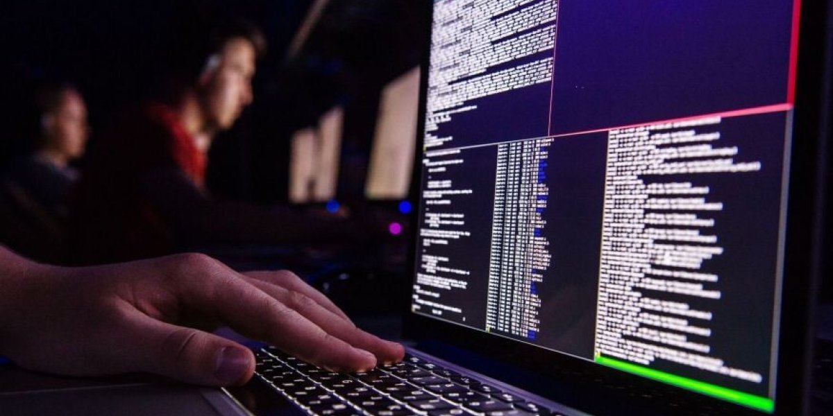 ИИ против аферистов: правительство подготовило новые законы для борьбы с мошенниками ИИ против аферистов: правительство подготовило новые законы для борьбы с мошенниками