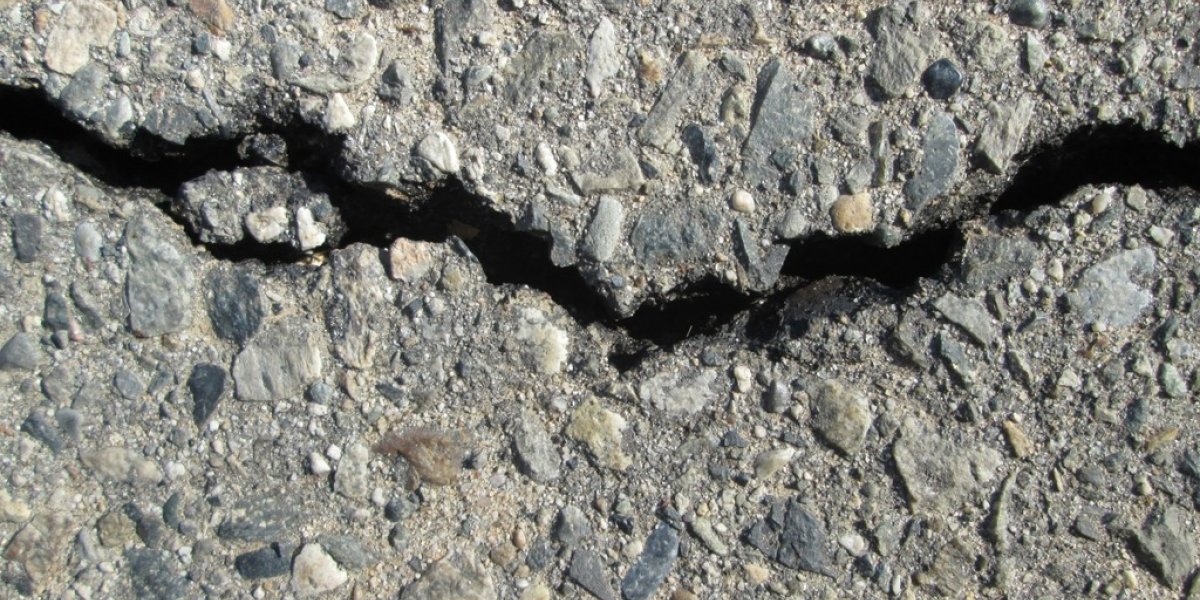 Земля содрогнётся снова: сейсмологи предупреждают о новых толчках в России Земля содрогнётся снова: сейсмологи предупреждают о новых толчках в России