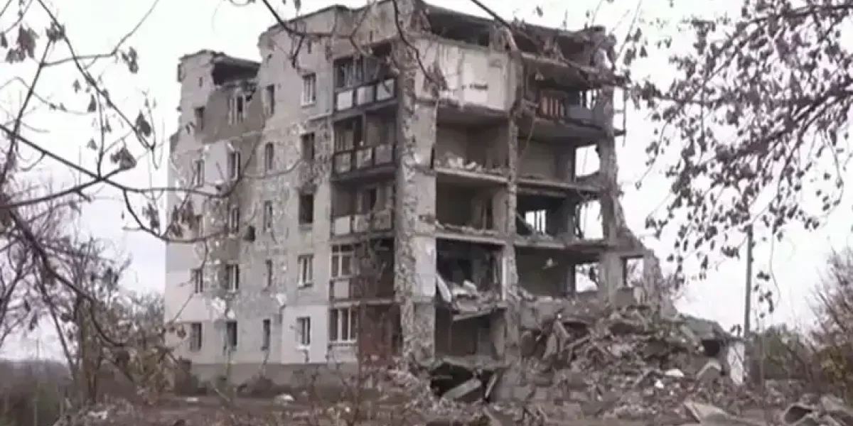 «Я сдохла внутри»: харьковчанка послала Зеленскому проклятие из ледяного ада «Я сдохла внутри»: харьковчанка послала Зеленскому проклятие из ледяного ада