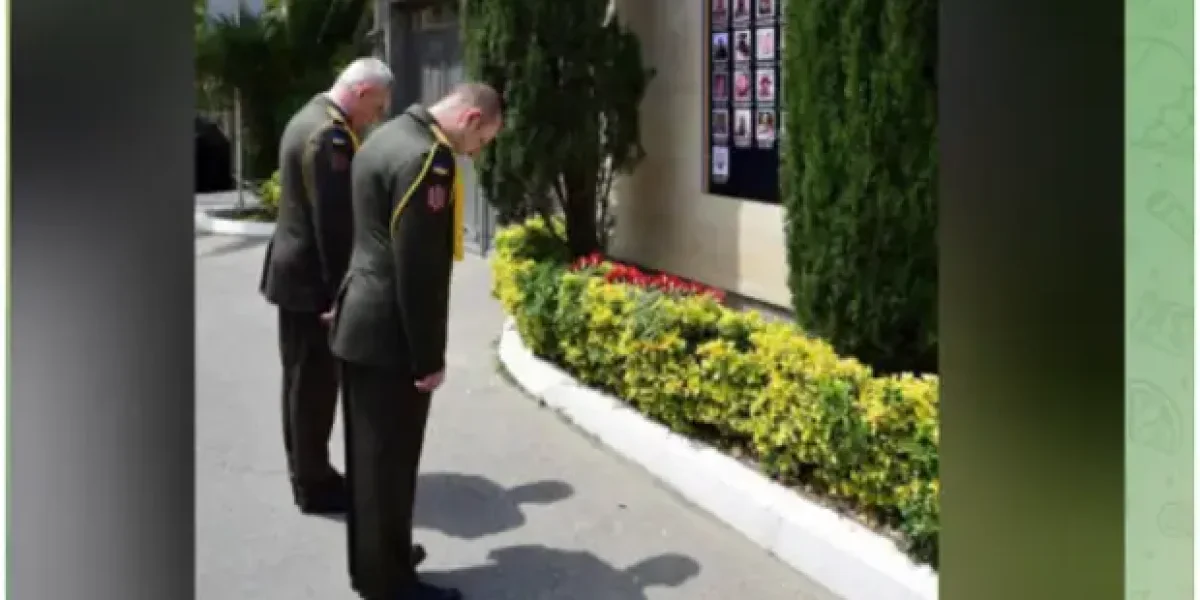 СМИ Баку: «Россия превратилась в тирана. СНГ — это реликвия 90-х, выходим оттуда!» СМИ Баку: «Россия превратилась в тирана. СНГ — это реликвия 90-х, выходим оттуда!»