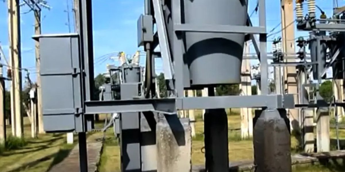 Каскад аварий в энергетике Украины: отключился энергоблок Южноукраинской АЭС Каскад аварий в энергетике Украины: отключился энергоблок Южноукраинской АЭС